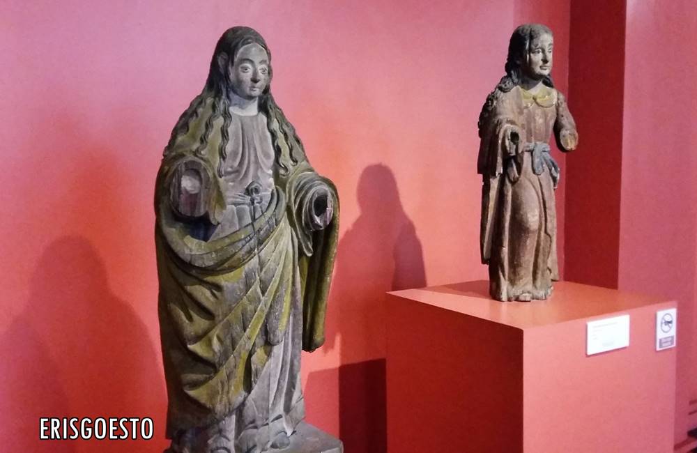 Visiting the Philippine National Art Gallery (Musem of Fine Arts), Manila