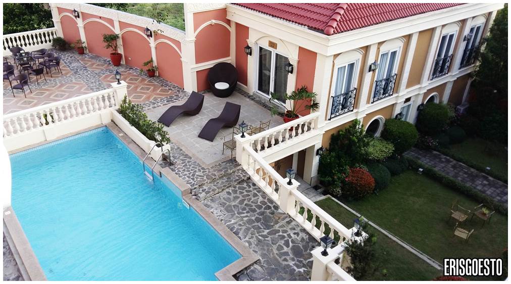 Manila – Tagaytay: Bulalo, Fireworks and View Park Hotel