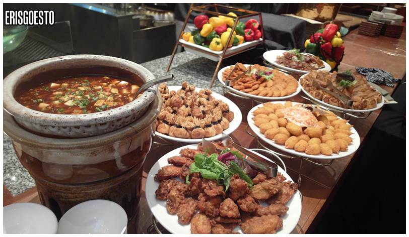 Mad Hatter Sunday Champagne Brunch@ Shook!