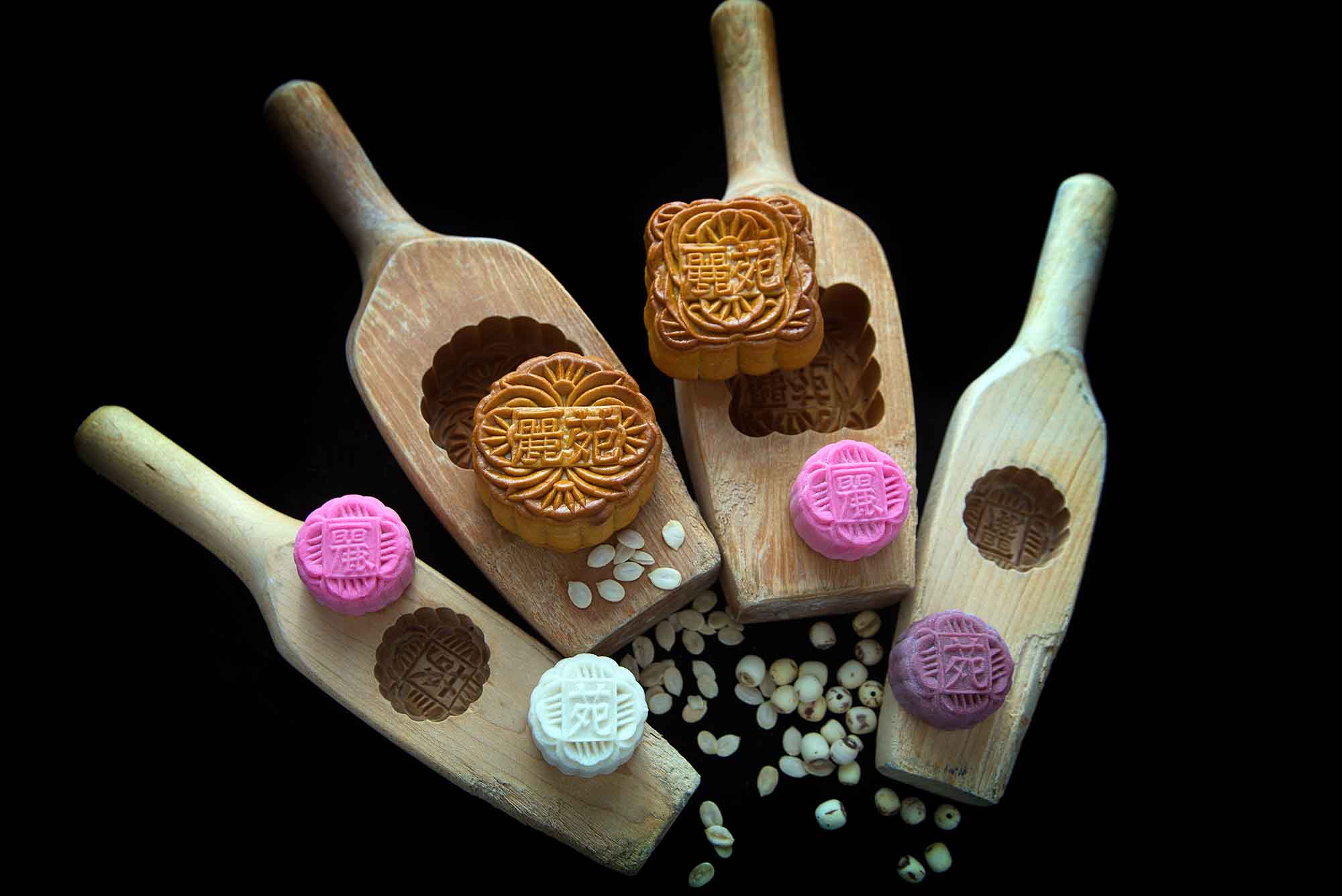 Champagne and Wine Flavoured Mooncakes @ Shanghai JW Marriott KL and Li-Yen, Ritz Carlton Kuala Lumpur