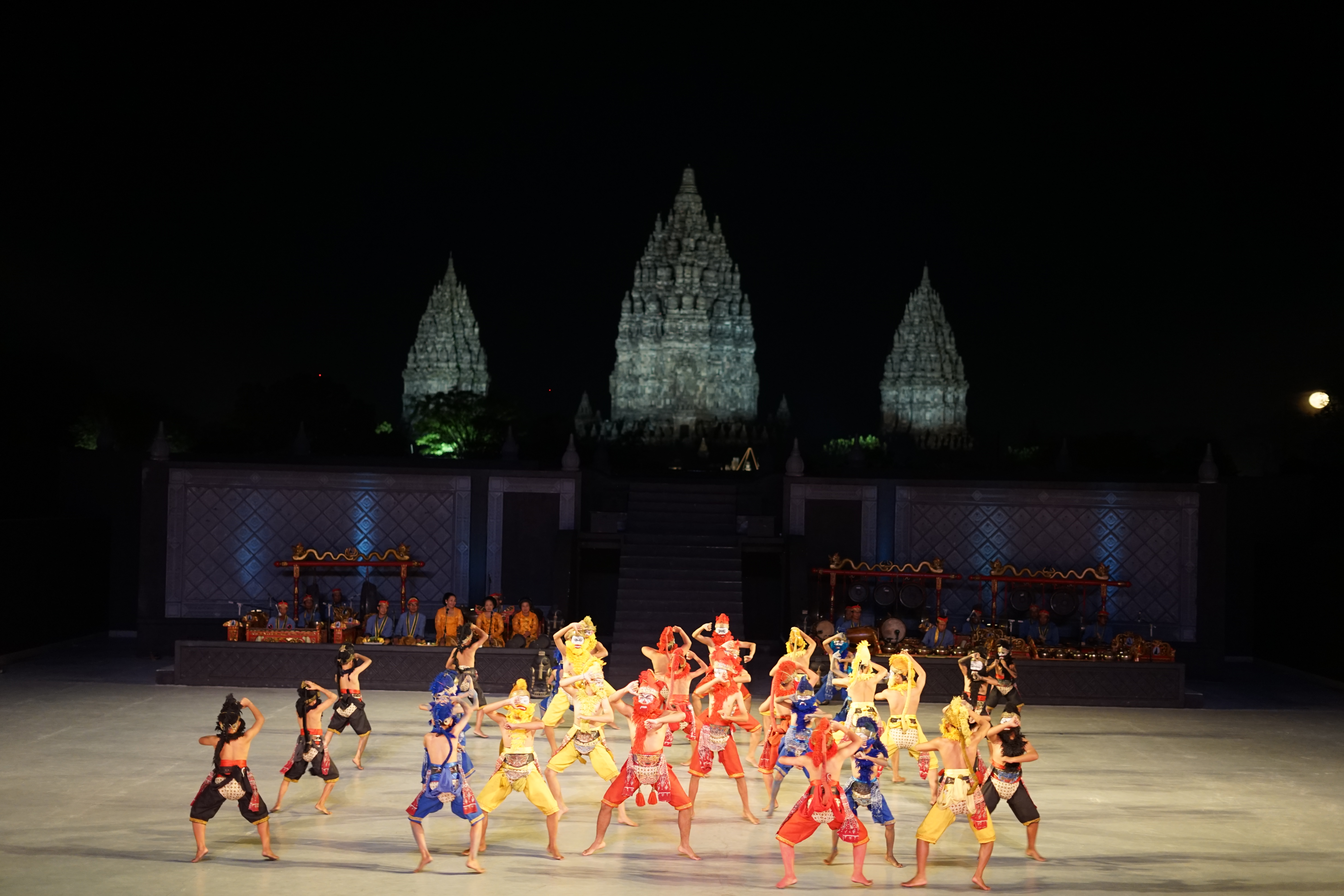 Why You Shouldn’t Miss The Ramayana Ballet @ Prambanan, Yogyakarta