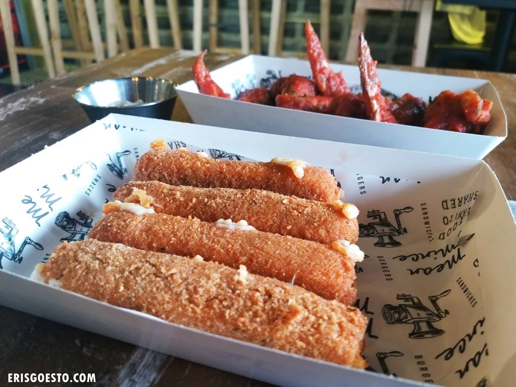 Burgers, Wings and American Fare @ Mean Mince, Mutiara Damansara