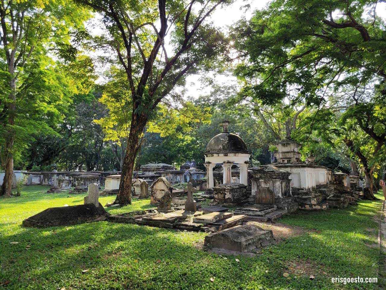 Roadtrip Diaries: Old Protestant Cemetery, Penang
