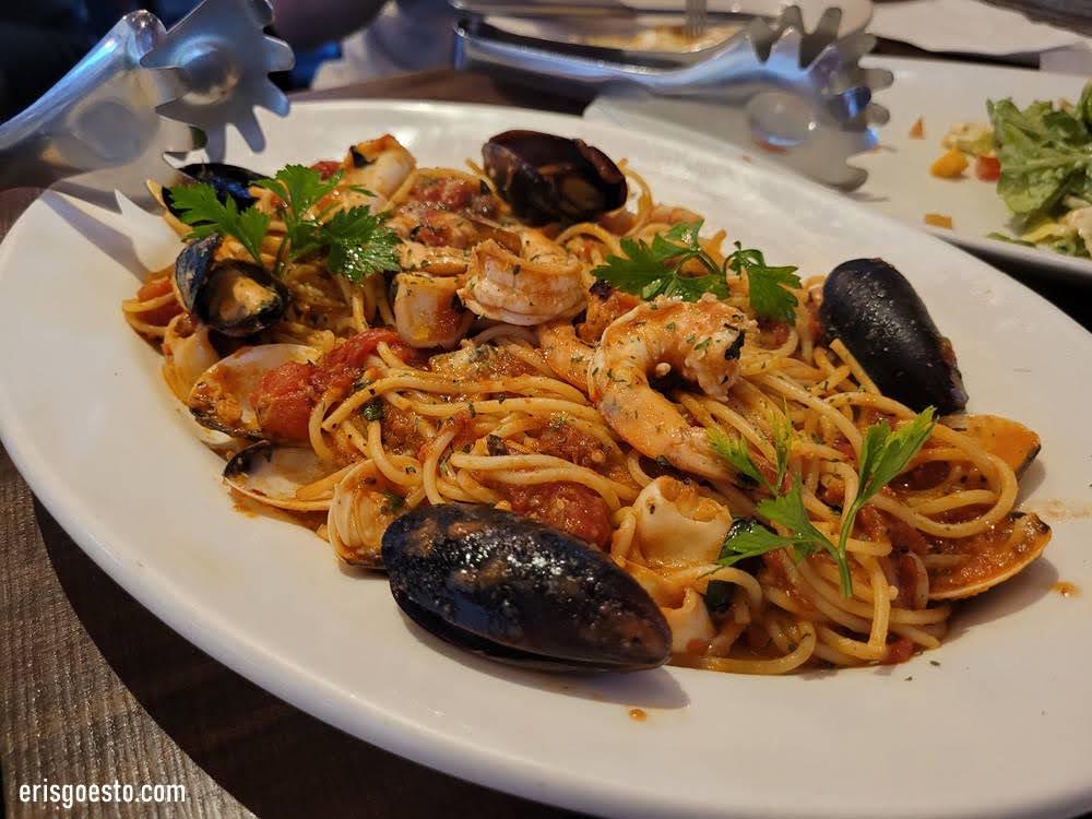 American-Italian Cuisine @ Italianni’s, Uptown Mall, Taguig